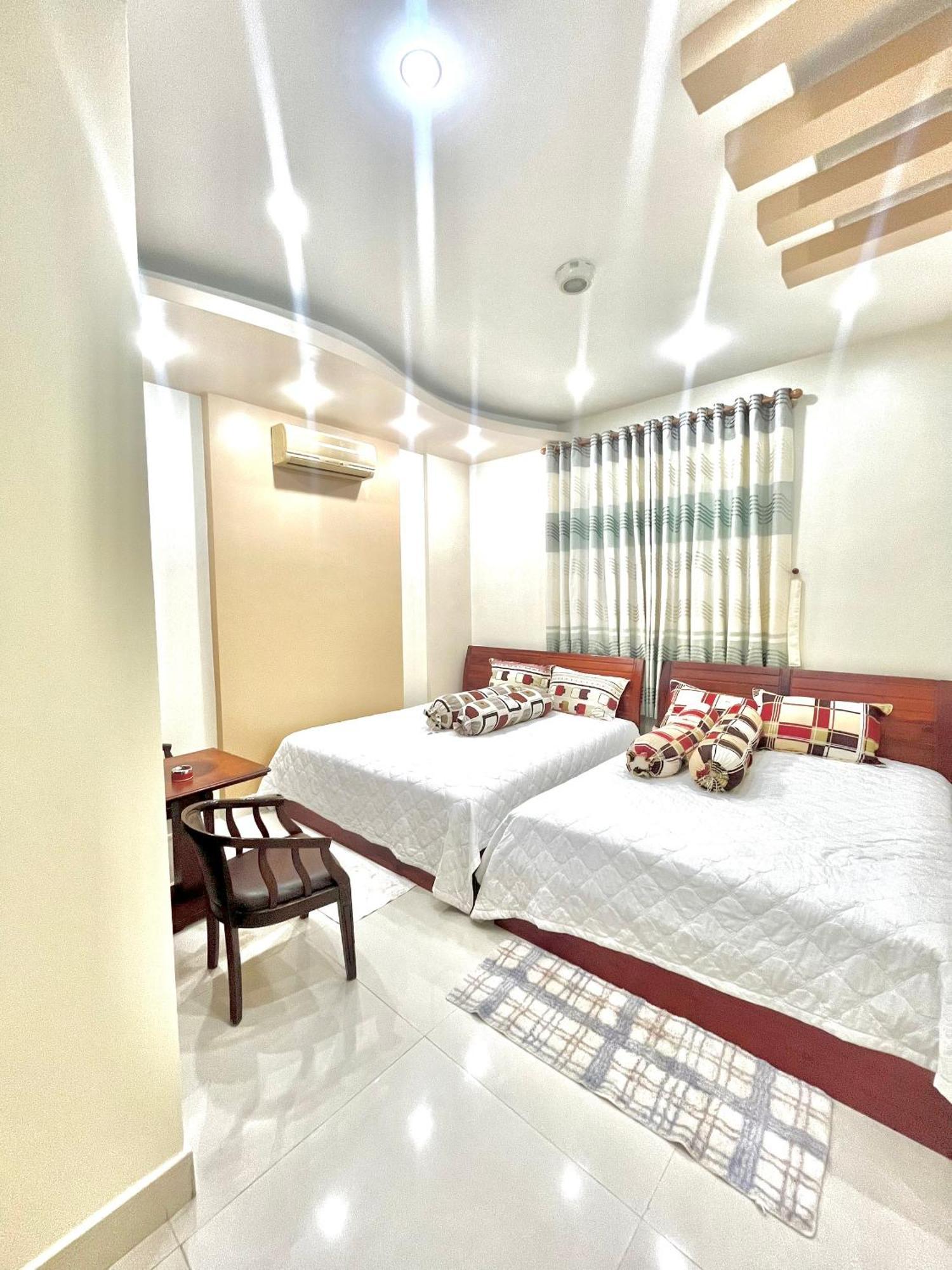 Cherry Homestay - Hoang De Motel Чау-Док Экстерьер фото