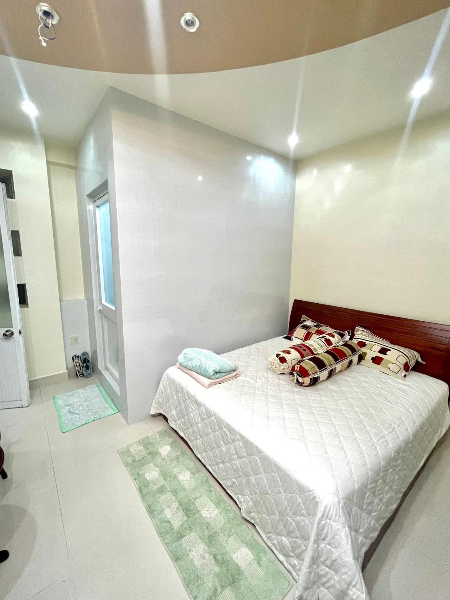 Cherry Homestay - Hoang De Motel Чау-Док Экстерьер фото